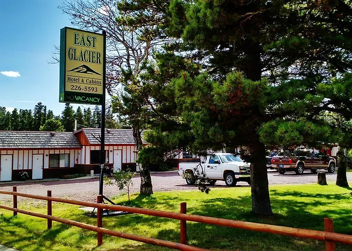 East Glacier Motel&Cabins